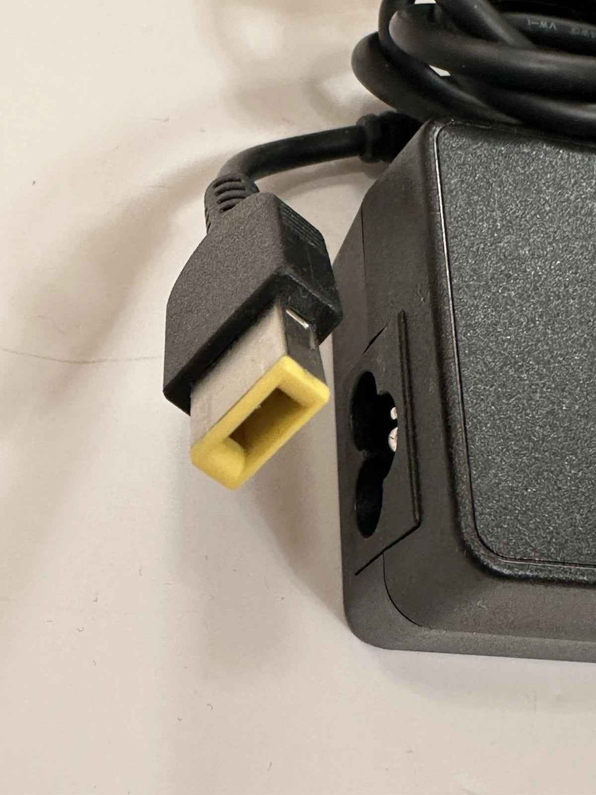 Genuine Lenovo 90W Slim Tip AC Adapter Charger 20V 4.5A ThinkPad OEM