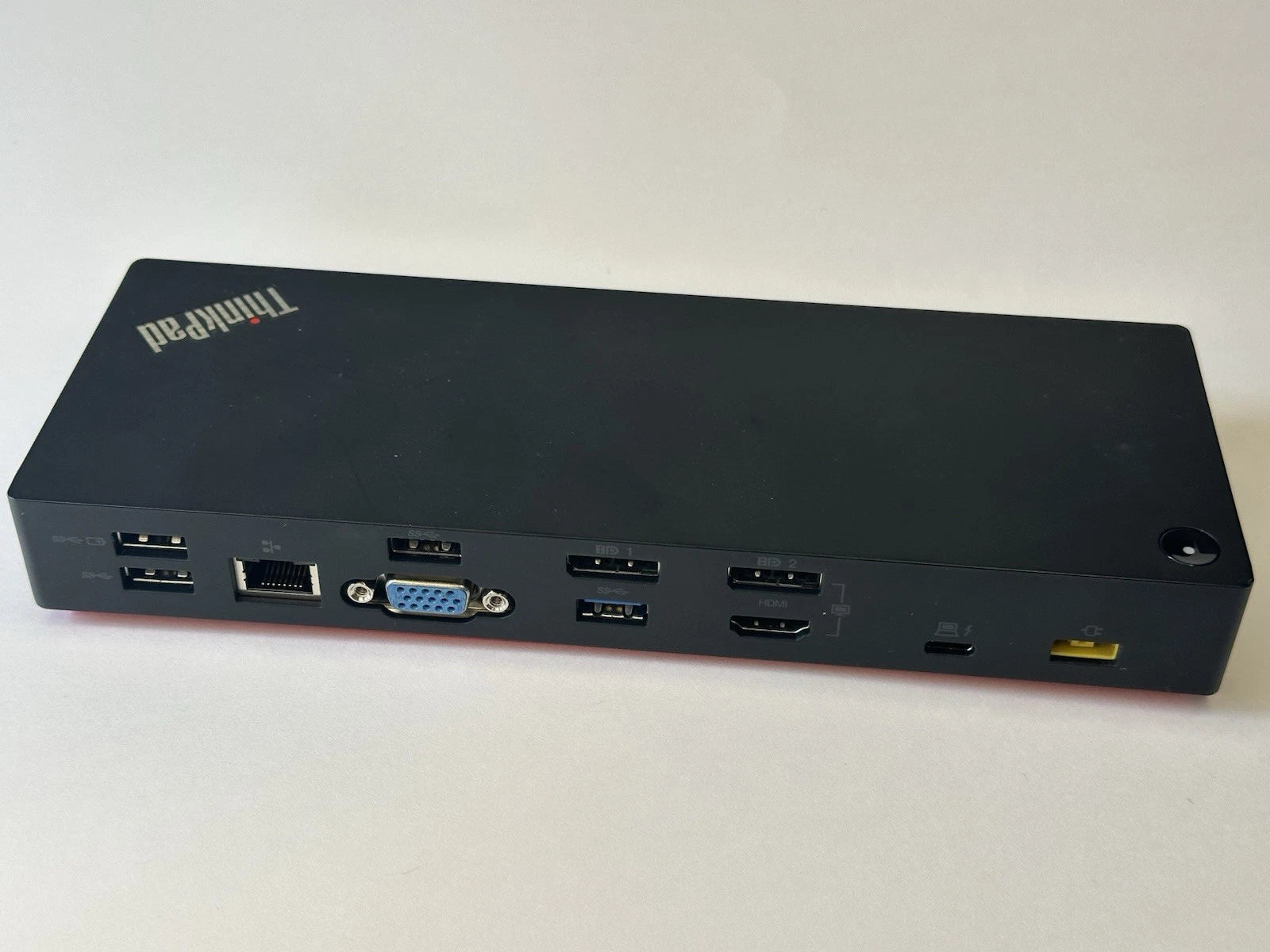 Lenovo ThinkPad Thunderbolt 3 Dock 40AC w/ 135W Adapter Tested Working