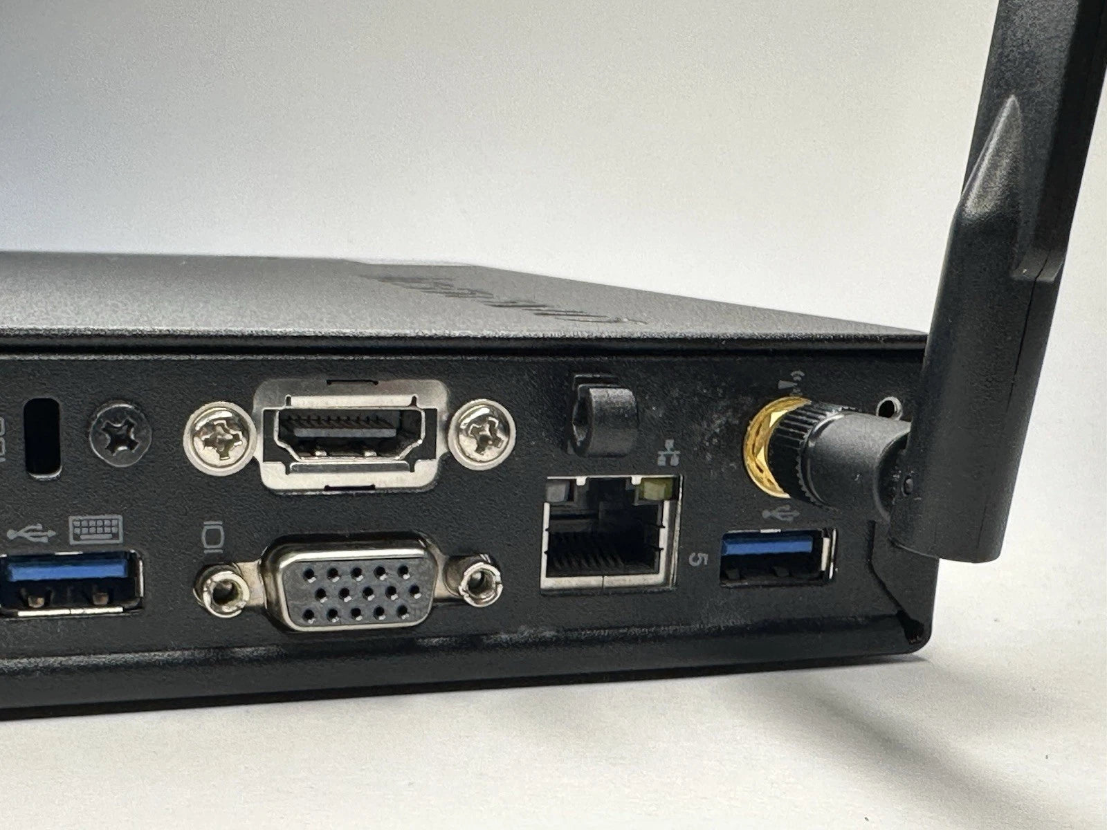 Lenovo ThinkCentre M93p Tiny PC i5 8GB RAM 250GB SSD WiFi HDMI Cable